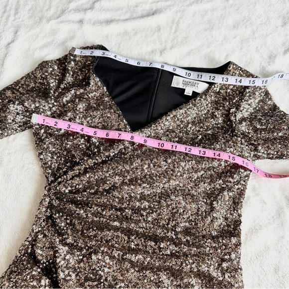 Badgley Mischka Gold Sequin V-neck Longsleeve Drape Waist Maxi Gown Dress 2 - Picture 3 of 12